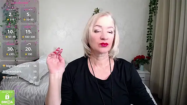 hunters woman online show from 11-01-25, 12:28