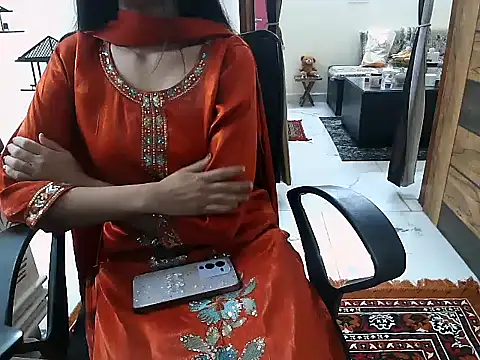 Simranjeet kaur26 online show from 01-18-26, 06:11