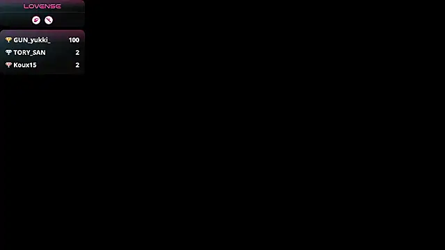 Snapshot of kamen420 chatting on 10-14-25, 11:33 kamen420 online show from 10-14-25, 11:33