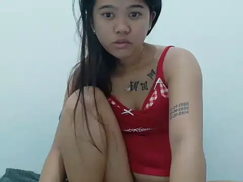 Snapshot of naughtyasian_girl chatting on 03-07-26, 06:24 naughtyasian girl online show from 03-07-26, 06:24