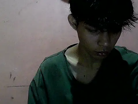 Snapshot of Kyoshi_19 chatting on 09-25-25, 07:36 Kyoshi 19 online show from 09-25-25, 07:36