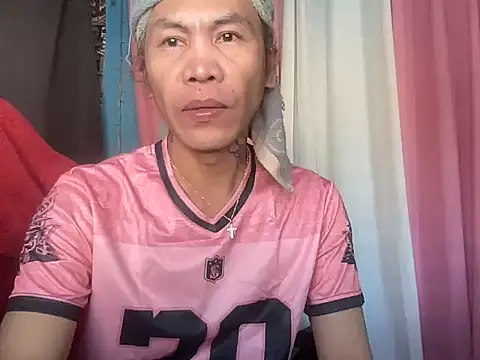 Snapshot of YourTopweng chatting on 03-21-26, 11:41 YourTopweng online show from 03-21-26, 11:41