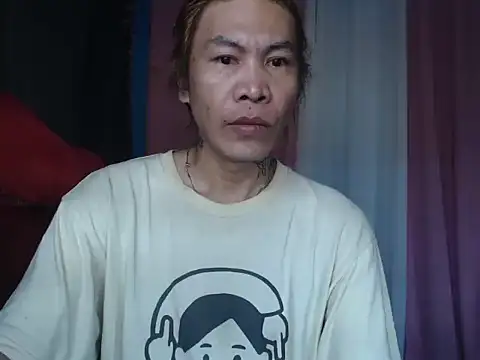 Snapshot of YourTopweng chatting on 03-26-26, 06:11 YourTopweng online show from 03-26-26, 06:11