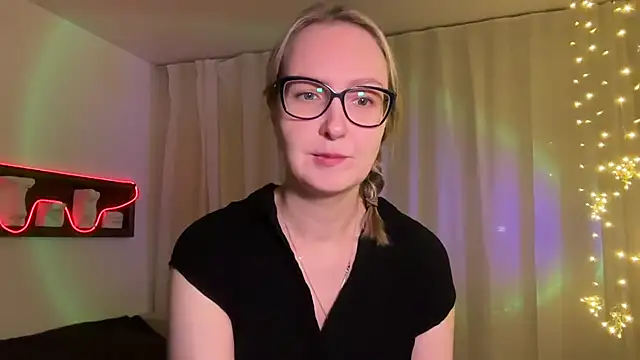 KiraxFate online show from 09-12-25, 05:56