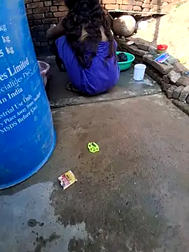 RAYI Queen 3 online show from 11-12-25, 04:38