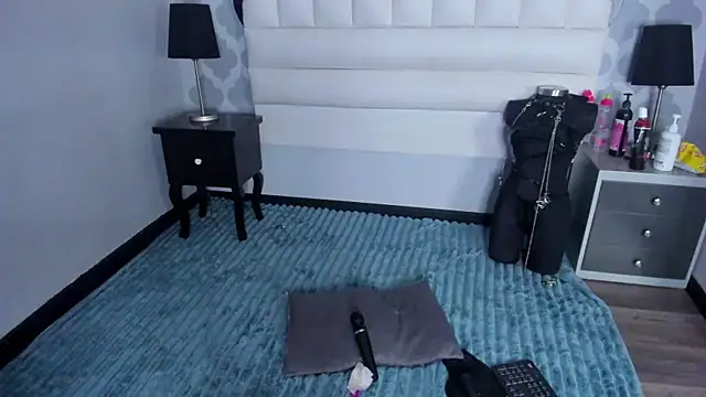 EimmyAdams online show from 12-03-25, 01:43