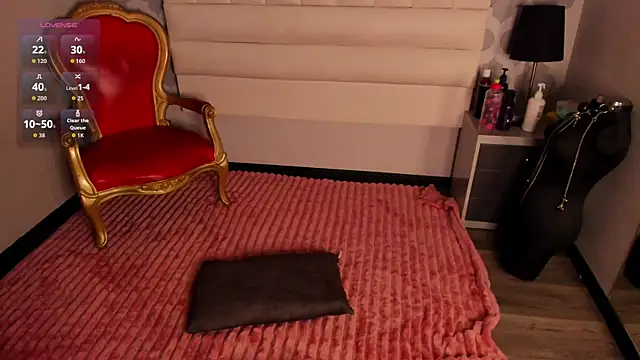 EimmyAdams online show from 12-17-25, 12:10