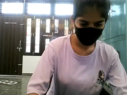 Snapshot of Aarohi_An chatting on 10-16-25, 04:43 Aarohi An online show from 10-16-25, 04:43