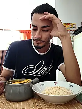 Snapshot of Exlifer chatting on 01-17-26, 08:12 Exlifer online show from 01-17-26, 08:12