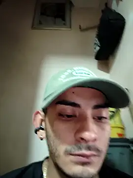 Snapshot of Exlifer chatting on 02-12-26, 10:09 Exlifer online show from 02-12-26, 10:09