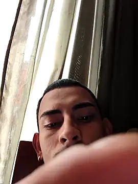 Snapshot of Exlifer chatting on 04-04-26, 09:10 Exlifer online show from 04-04-26, 09:10