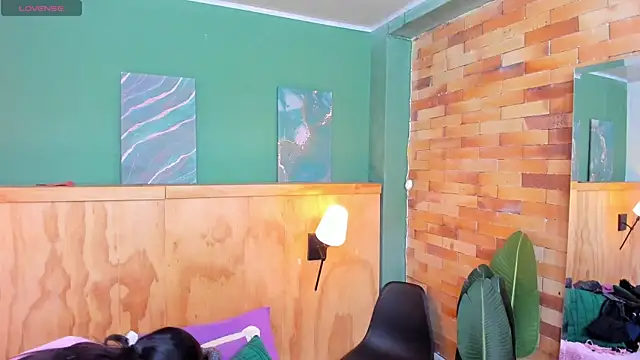 milavega  online show from 01-12-26, 12:12