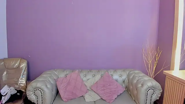 milavega  online show from 10-26-25, 11:54