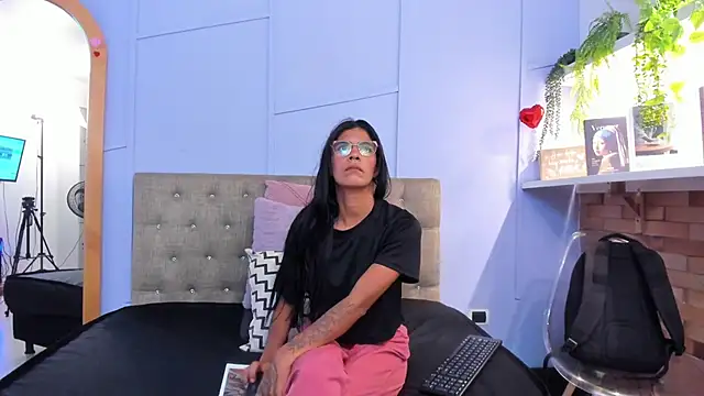 milavega  online show from 03-31-26, 05:15