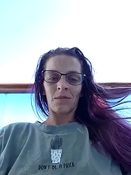 Snapshot of amymatthews92 chatting on 10-20-25, 05:13 amymatthews92 online show from 10-20-25, 05:13