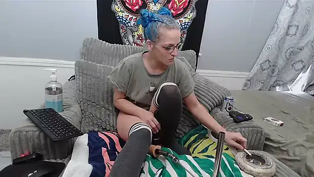 Snapshot of amymatthews92 chatting on 02-17-26, 03:42 amymatthews92 online show from 02-17-26, 03:42