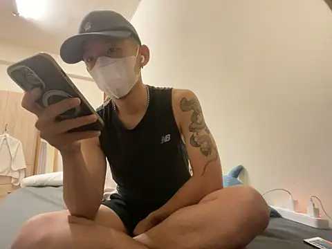 Snapshot of boyjoe10 chatting on 05-17-26, 03:34 boyjoe10 online show from 05-17-26, 03:34