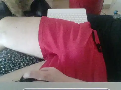 Snapshot of hnhgay chatting on 06-20-26, 04:45 hnhgay online show from 06-20-26, 04:45