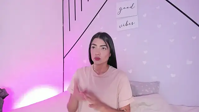 MiahCornell  online show from 03-31-26, 08:11