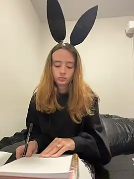 SeccySerena online show from 01-06-26, 07:51