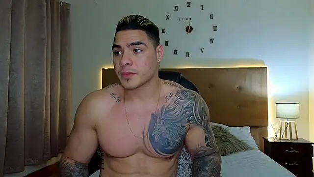 Steven Velez online show from 10-28-25, 01:50