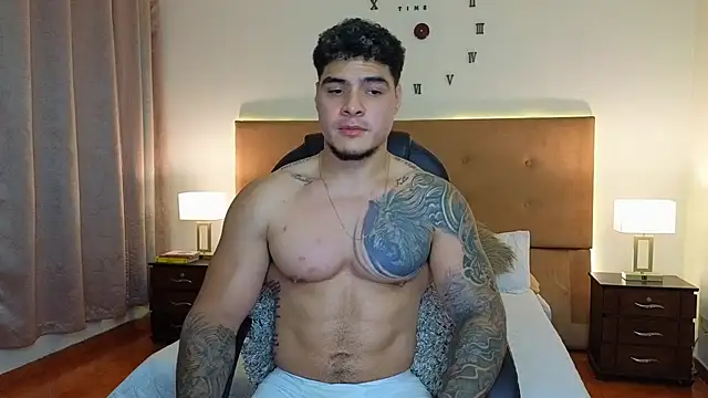 Steven Velez online show from 04-21-26, 01:42