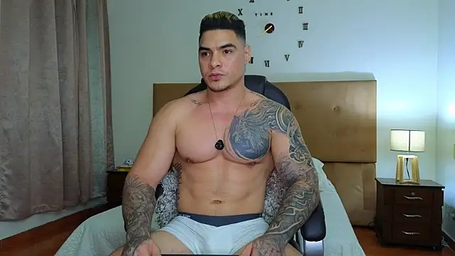 Steven Velez online show from 11-26-25, 03:28