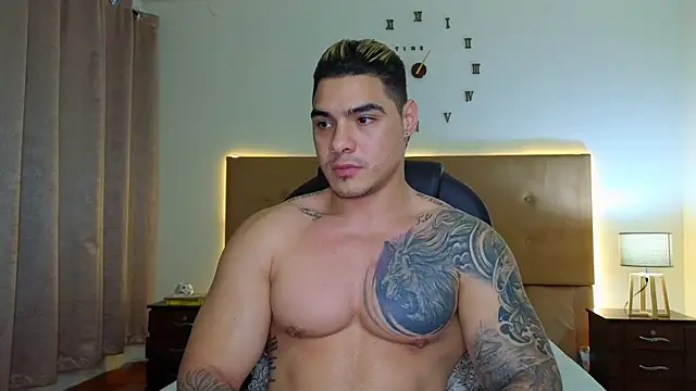 Steven Velez online show from 11-12-25, 01:54