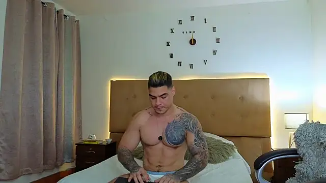 Steven Velez online show from 11-18-25, 02:49