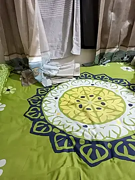 loving candy online show from 12-13-25, 08:04