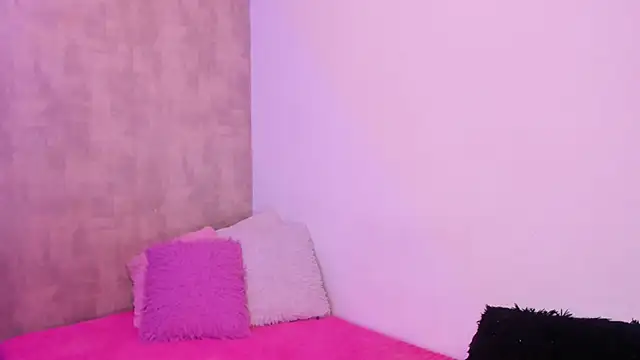 Becky G online show from 10-11-25, 04:35