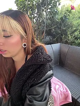 Sallem Pink online show from 11-27-25, 11:21