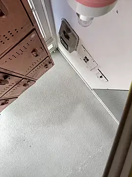 Sallem Pink online show from 09-25-25, 08:26