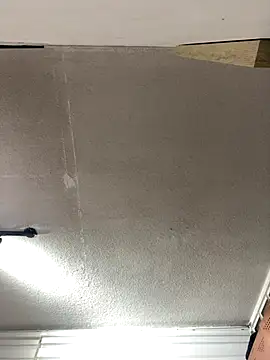 Sallem Pink online show from 12-16-25, 11:14