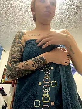 Sallem Pink online show from 10-09-25, 11:44