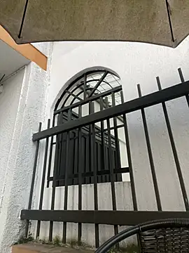 Sallem Pink online show from 03-25-26, 11:09