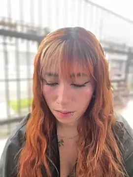 Snapshot of Sallem_Pink chatting on 06-18-26, 11:48 Sallem Pink online show from 06-18-26, 11:48