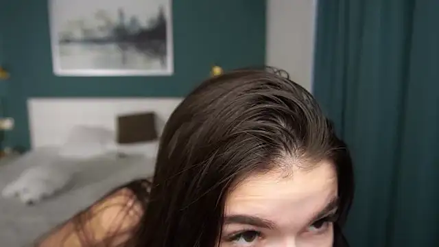 HollisHearl online show from 09-26-25, 07:26