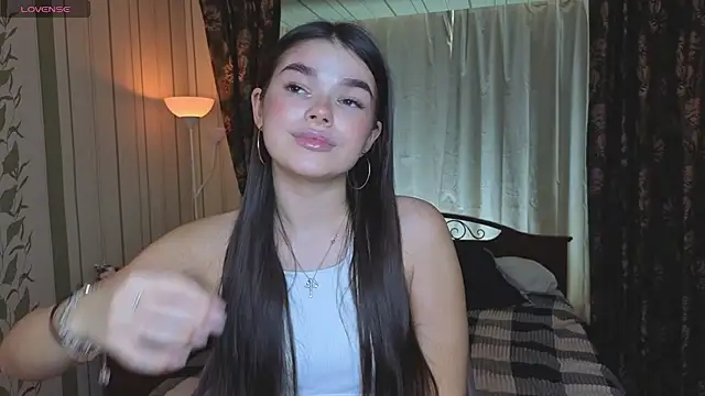 HollisHearl online show from 09-10-25, 09:08