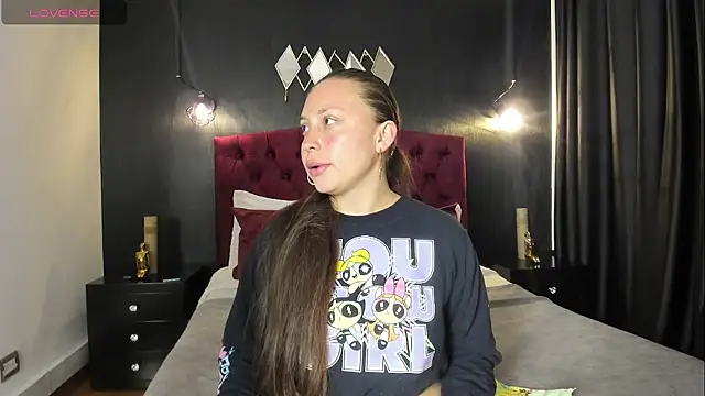 Widny Beaumont online show from 10-26-25, 03:40