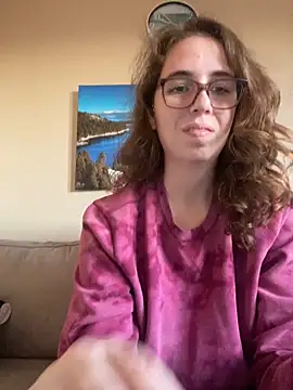 Snapshot of sweetsocalgirl chatting on 10-16-25, 01:25 sweetsocalgirl online show from 10-16-25, 01:25