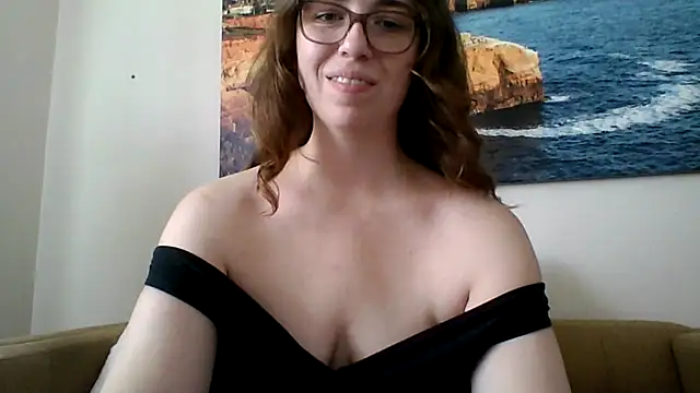 Snapshot of sweetsocalgirl chatting on 04-23-26, 09:38 sweetsocalgirl online show from 04-23-26, 09:38