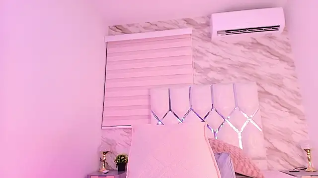 cataleya ebony  online show from 03-01-26, 03:06