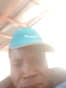 Snapshot of franceew chatting on 02-09-26, 07:39 franceew online show from 02-09-26, 07:39