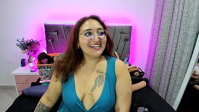charlloteevans X online show from 09-19-25, 05:28