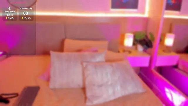 Meloddy Rose online show from 10-31-25, 03:36