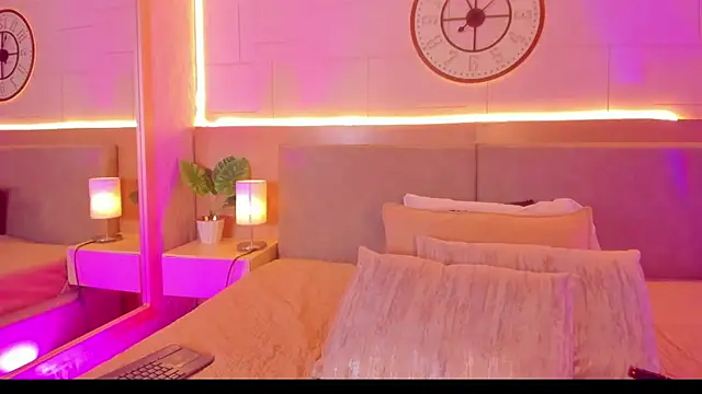 Meloddy Rose online show from 11-29-25, 03:39