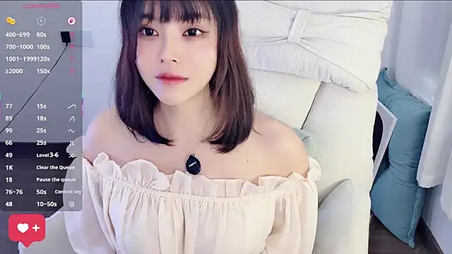 yara hot1 online show from 04-26-26, 03:37