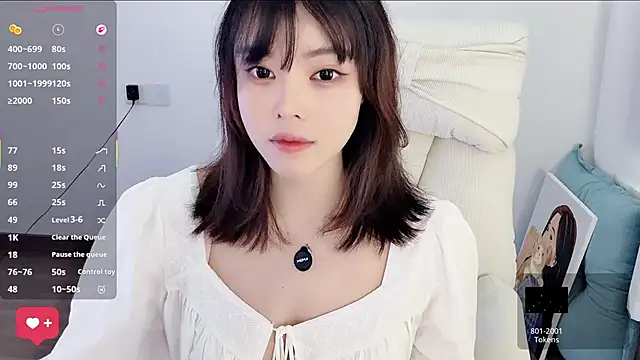 yara hot1 online show from 04-25-26, 03:09