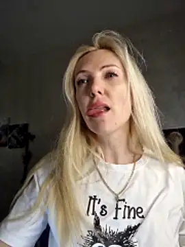 Monna online show from 02-26-26, 06:41